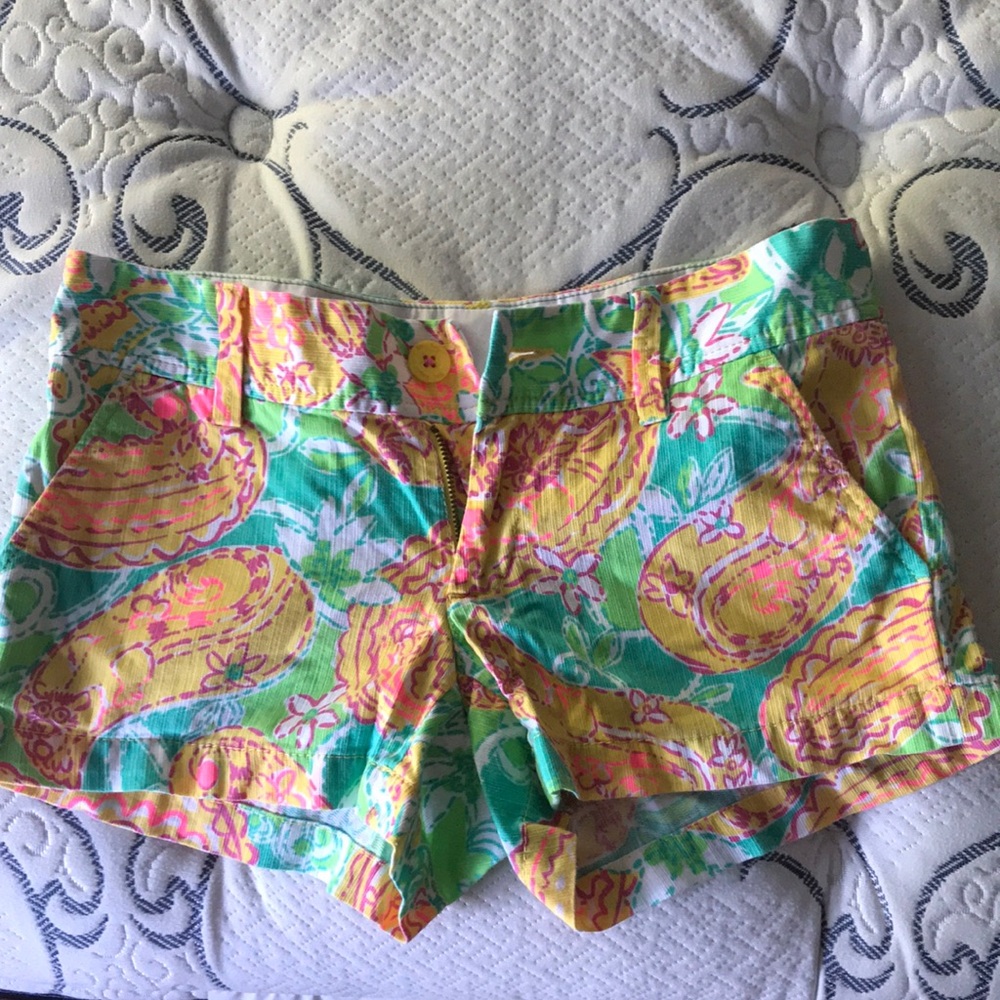 Lilly Pulitzer low rise Walsh shorts